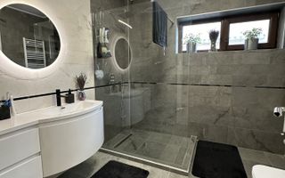 Penthouse de lux cu terasa si 2 balcoane de inchiriat Doamna Stanca - Poză 10