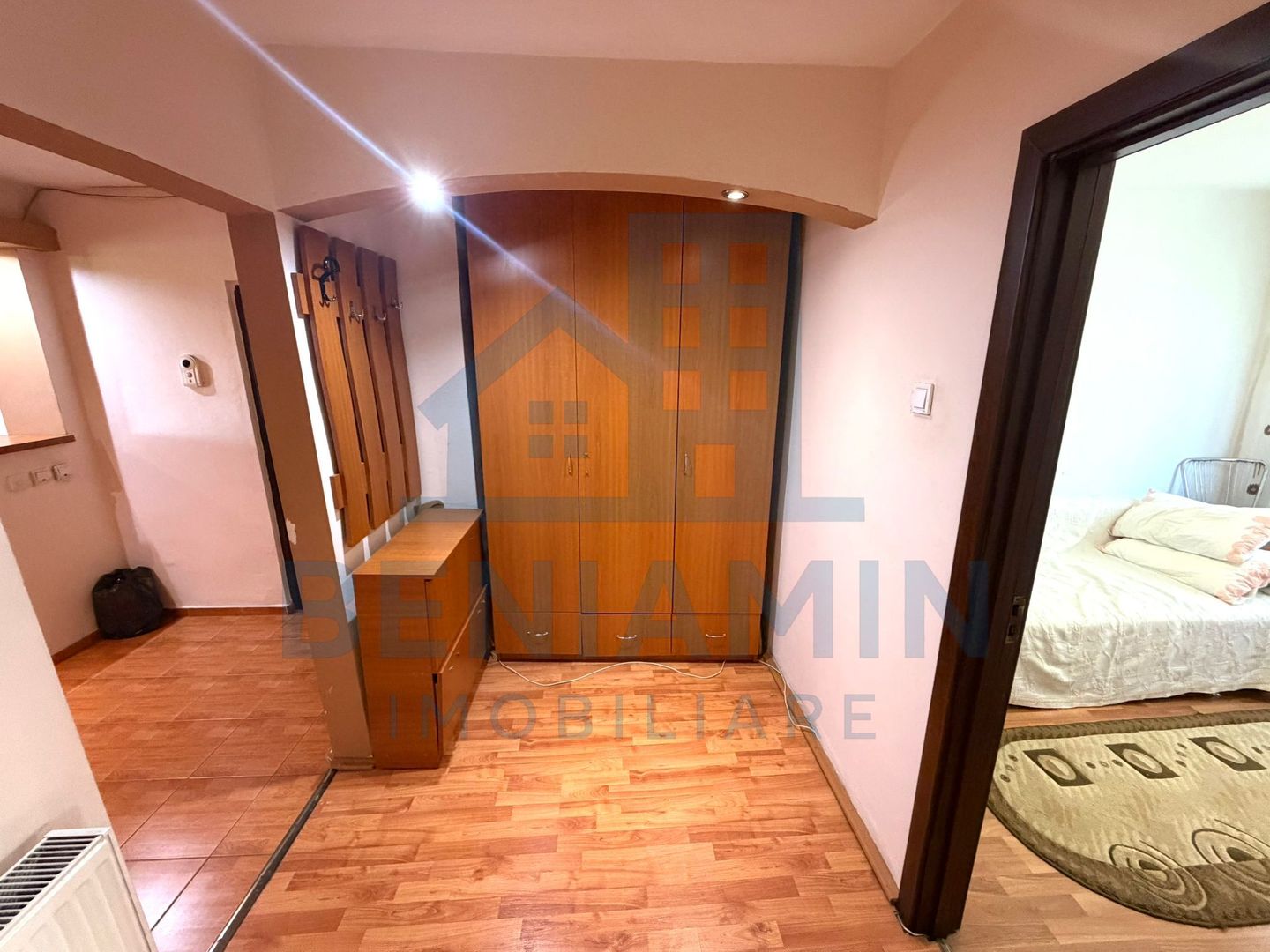 3 camere decomandat etaj 3 Bigul Nou -centrala -72mp - Poză 7