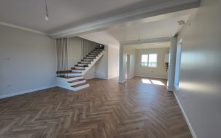Duplex finalizat cu 4 camere in Mosnita Noua - Poză 2