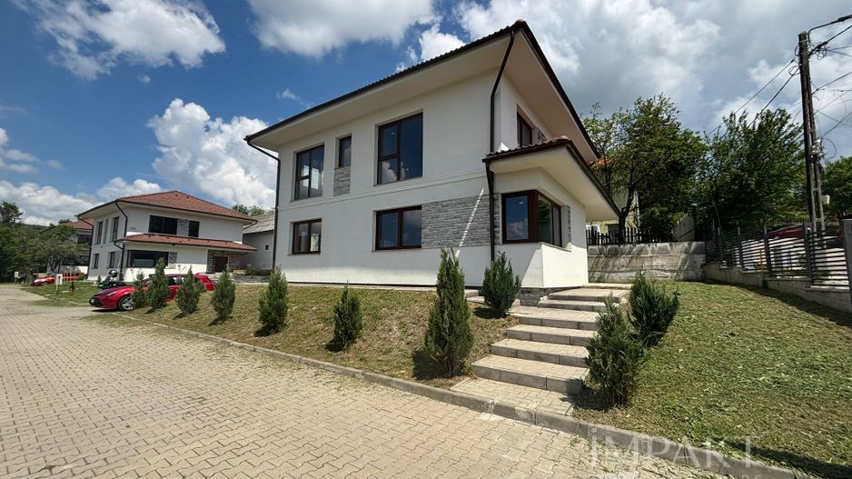 Casa individuala superba de vanzare in Chinteni! - Poză 5