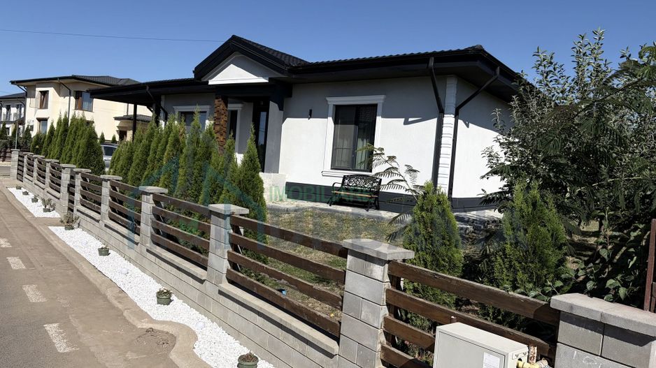 Casă de vânzare, 5 camere, mansardă, mobilată și utilată, Miroslava - Poză 17