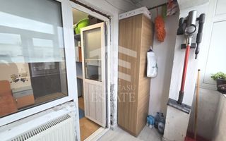 INEL I - Apartament cu centrala pe gaz, loc de parcare si pod de 60 mp - Poză 37