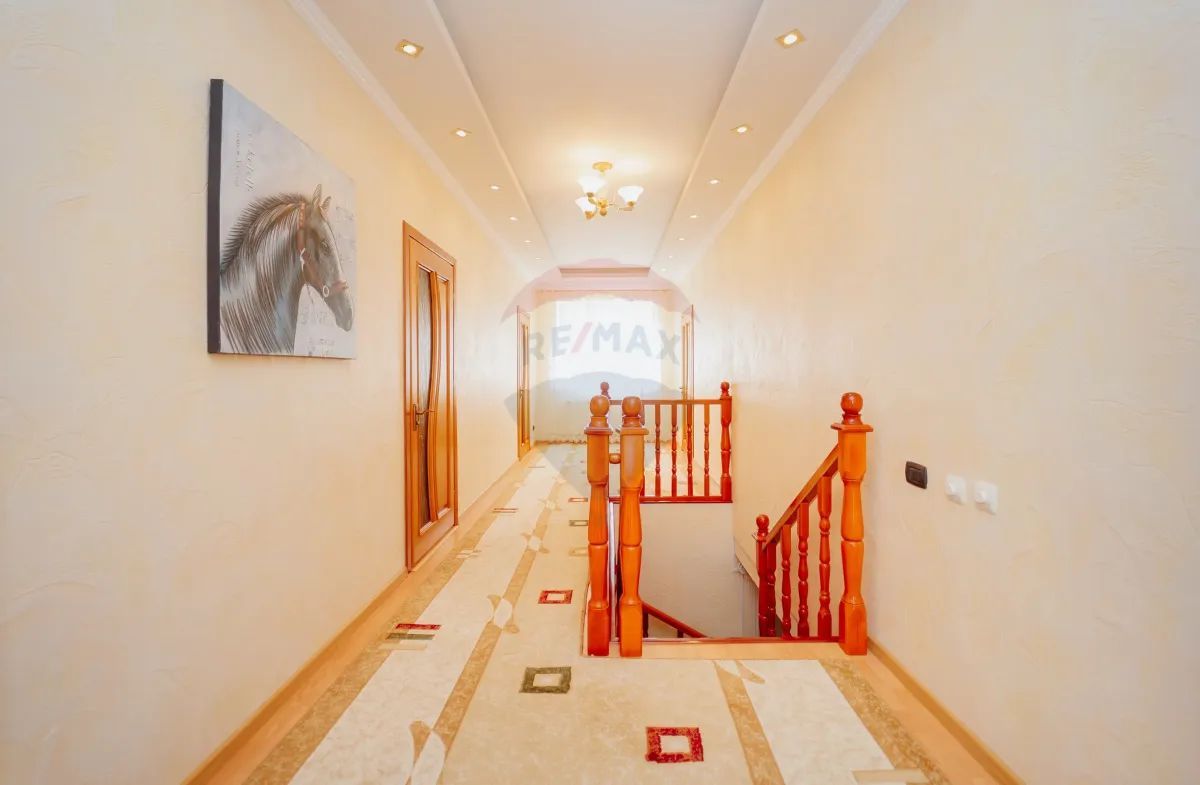 De Vinzare Casa în 2 nivele or. Orhei, - Poză 16