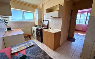 Apartament 2 camere 47,5 M² + balcon 7,5 M² cu priveliste Simeria - Poză 8