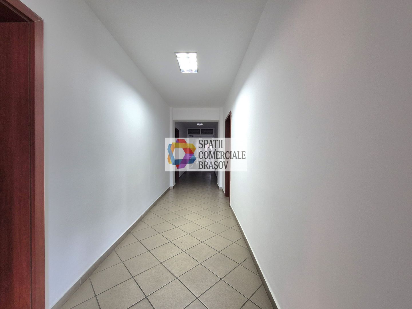 Spatiu de birouri  - 232 mp - Poză 8