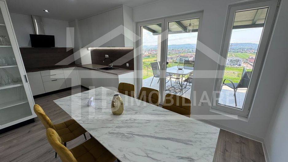 Casa cu 4 camere, 110mp, Zona Unirii - Poză 12