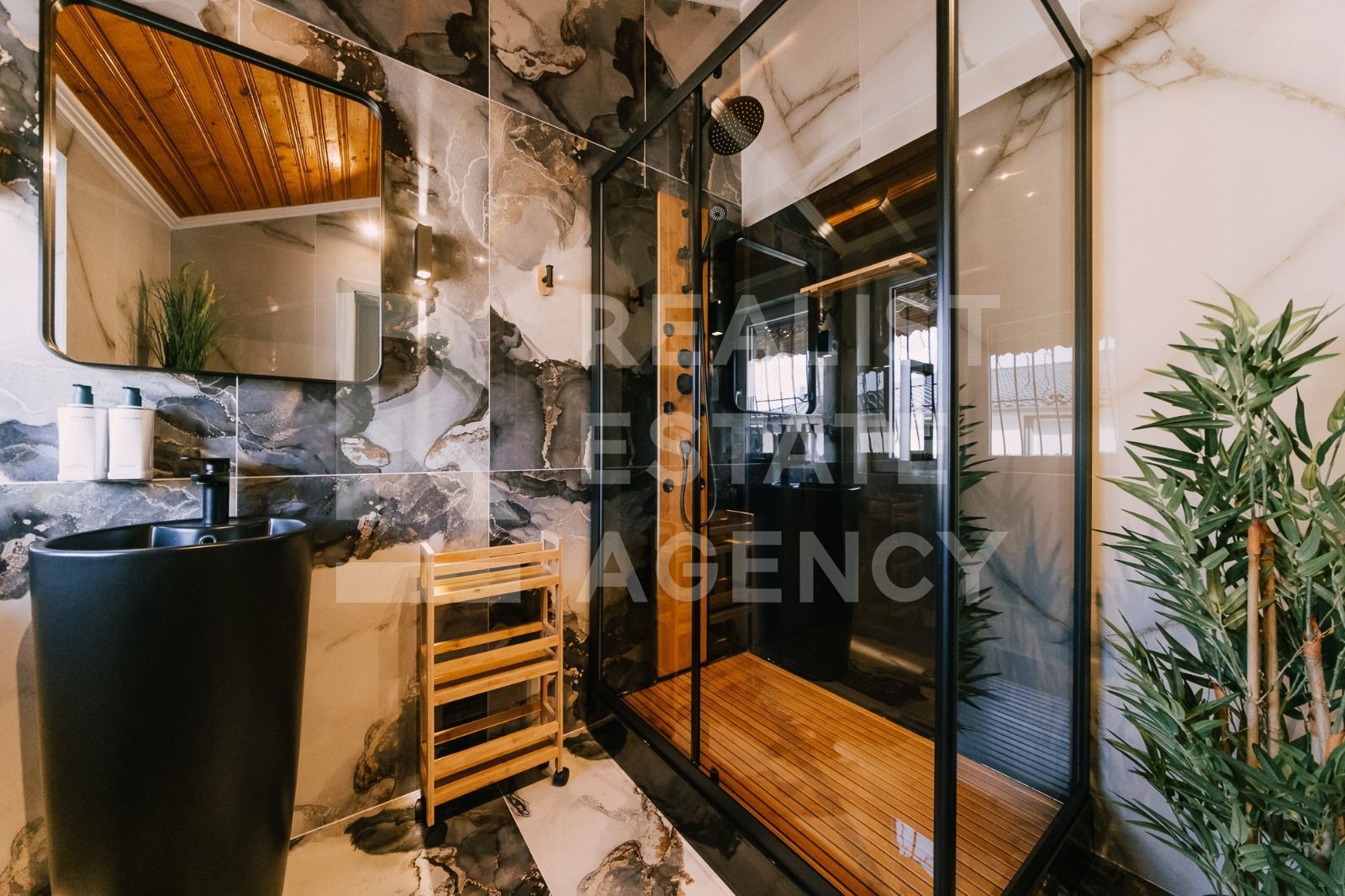 Boutique Luxury Retreat + Restaurant, Prahova - Poză 19