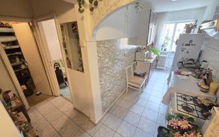 Apartament 2 camere decomandate et 2 lift pivnita Vasile Aron - Poză 3