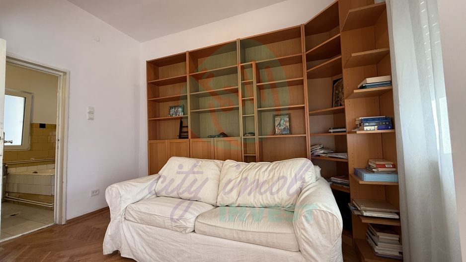 Garsonieră boemă | Mântuleasa – Sf. Ștefan | Balcon, centrală, etaj 4 - Poză 5