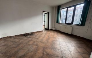 TUDOR VLADIMIRESCU - 2 CAMERE - ETAJUL 1 - DE RENOVAT - Poză 1