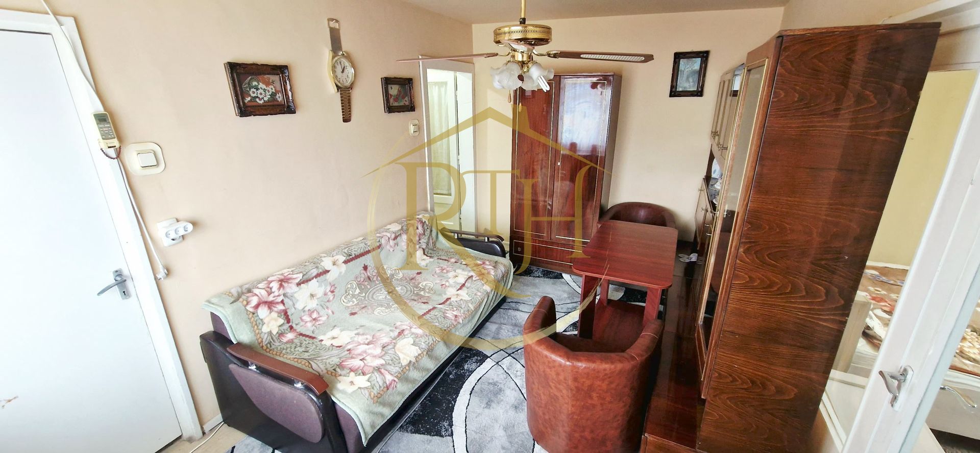 Inchiriez apartament cu 2 camere,clima centrala, zona Calea Sagului/ 300 euro. - Poză 5