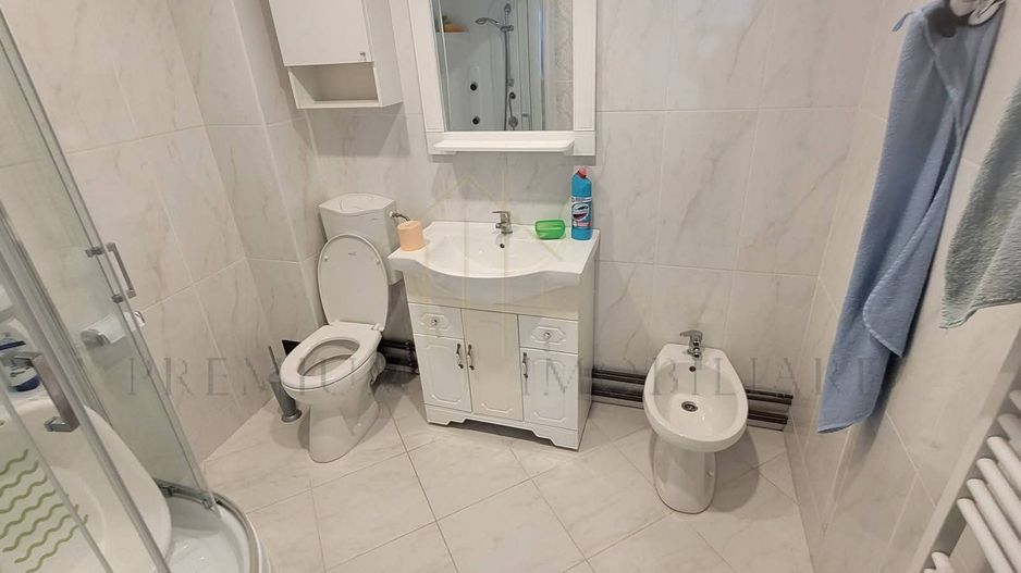 Casă P+M de vânzare la 11 km de Onesti spre Bacau - Poză 7