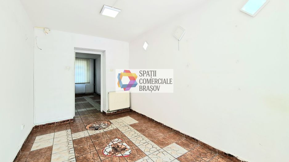 Spatiu comercial de închiriat cu vad Brașov - 55 mp # plus-imo.ro - Poză 1