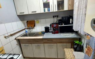 Garsonieră conf. 2, parter, renovată, Dragoș Vodă – mobilată/utilată - Poză 1