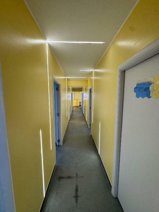 Spaţiu com. Clinica Stomatologică  în faţa staţiei STb S170 - Poză 5