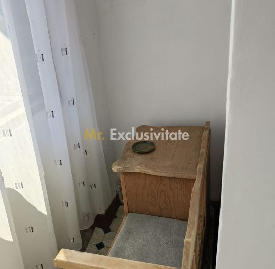 Vânzare apartament 2 camere Central Târgu Jiu etaj 2 - Poză 13