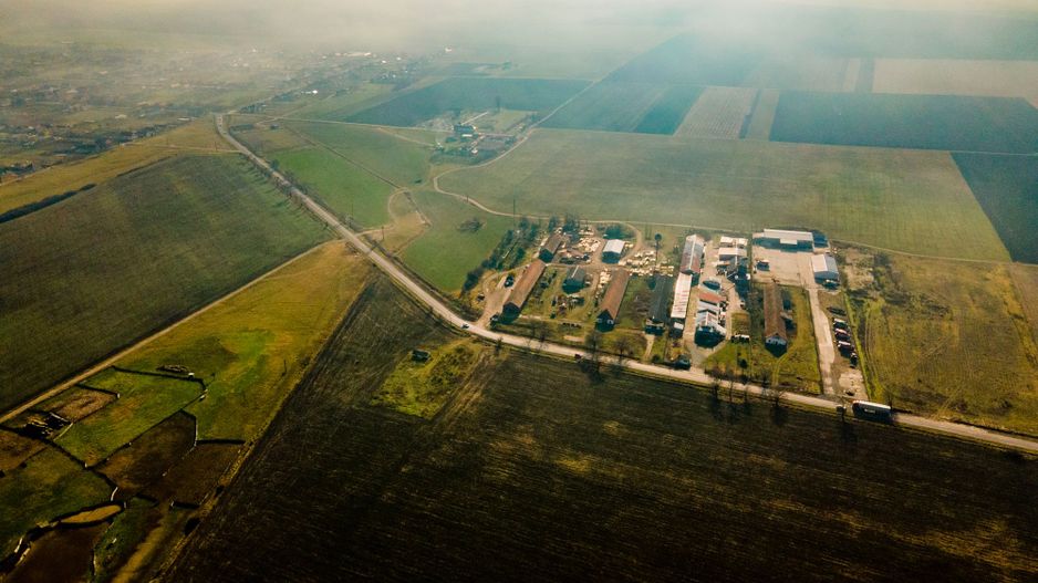 Depozit/hală cu teren de 1700mp - Poză 7