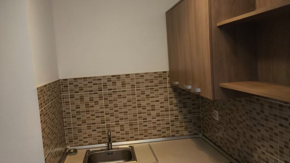 De inchirat spatiu birouri ultracentral - Poză 2