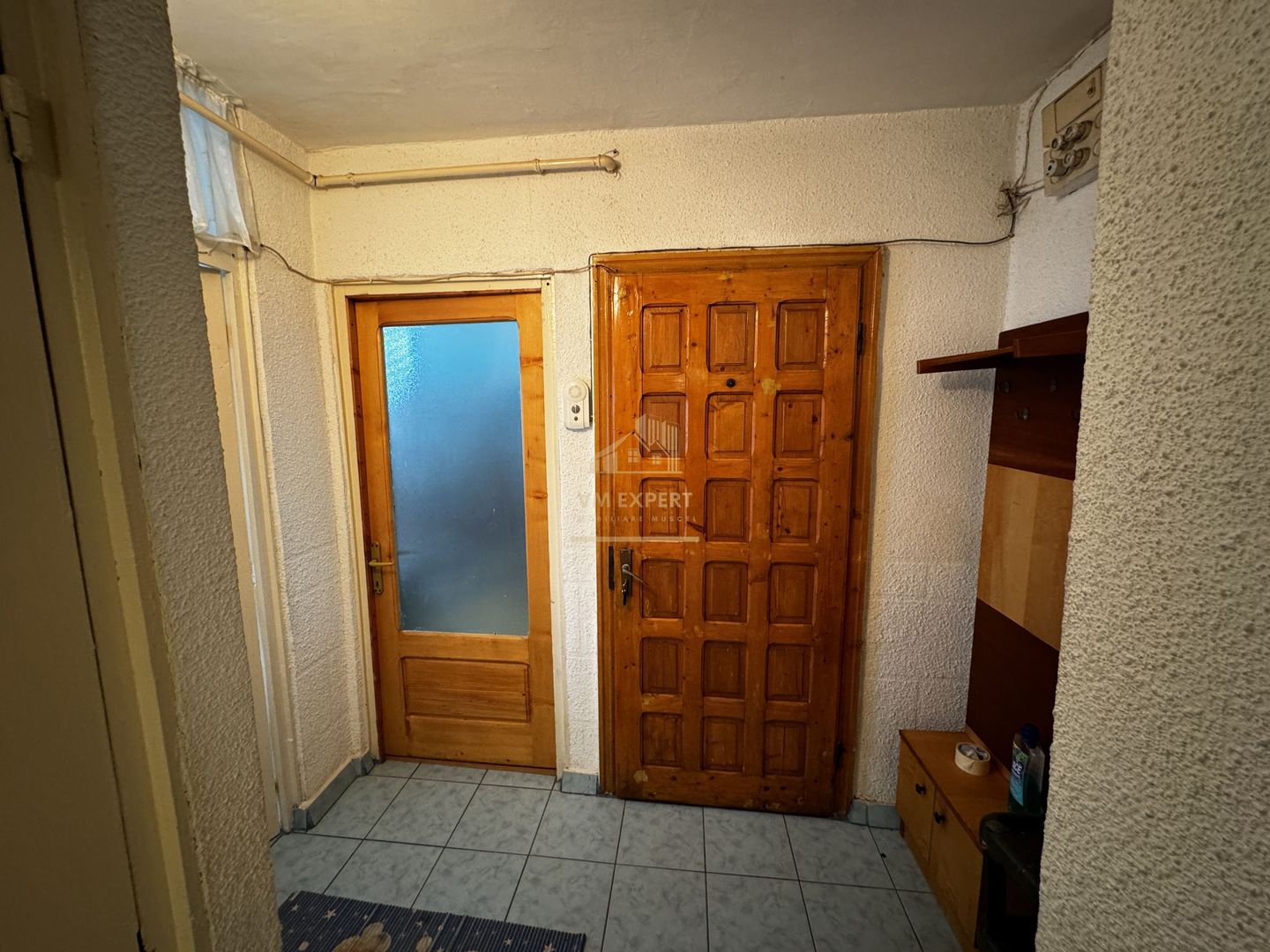 APARTAMENT 2 CAMERE CÂMPULUNG, ETAJ 2, GRUI - Poză 9