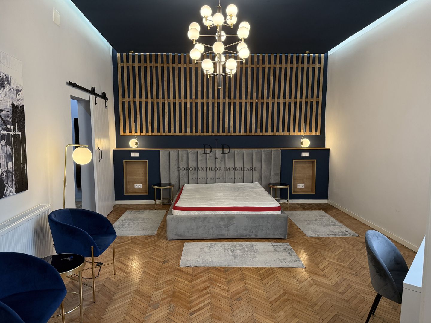 Apartament de vanzare curte comuna| Investitie | Piata Mihai Viteazu - Poză 1