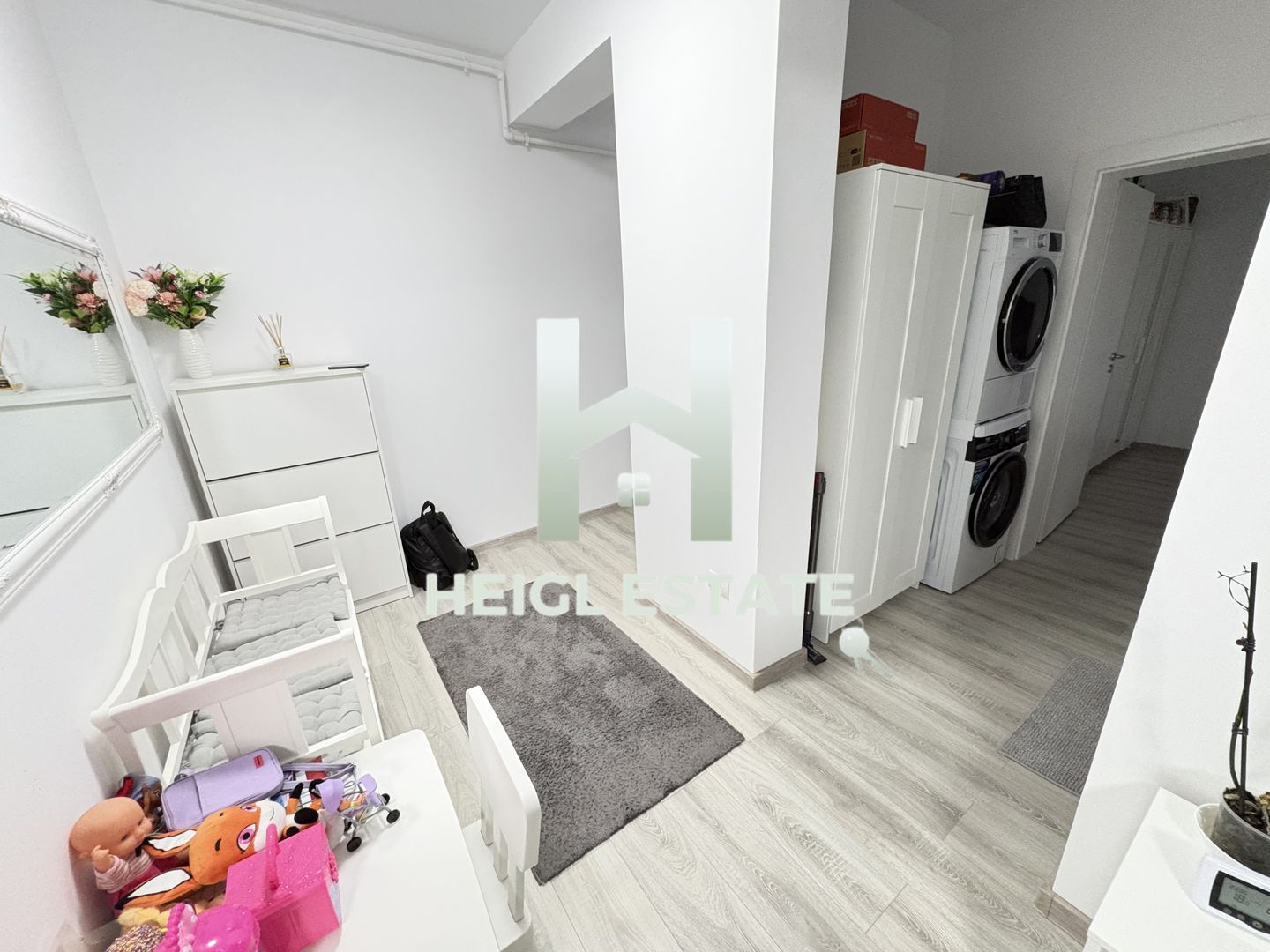 Apartament cu 2 camere decomandat in Giroc - Poză 4