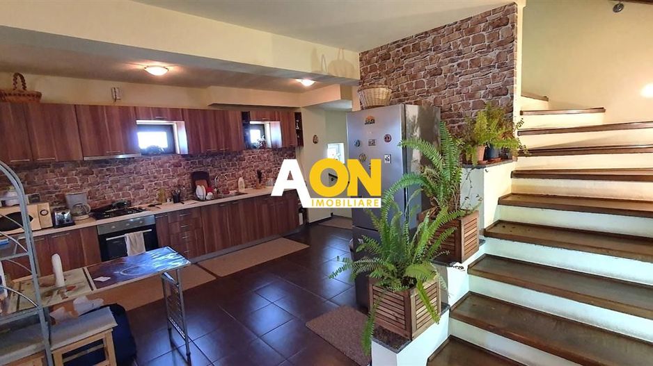 Casa 6 camere, toate utilitatile, 700 mp teren, Micesti - Poză 9