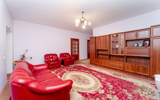 Casă  în 2 nivele - Durlești - Poză 10