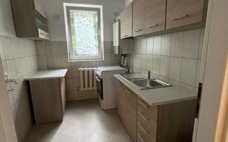 De inchiriat apartament 2 camere, zona Bulevard. Pret 350€ - Poză 5