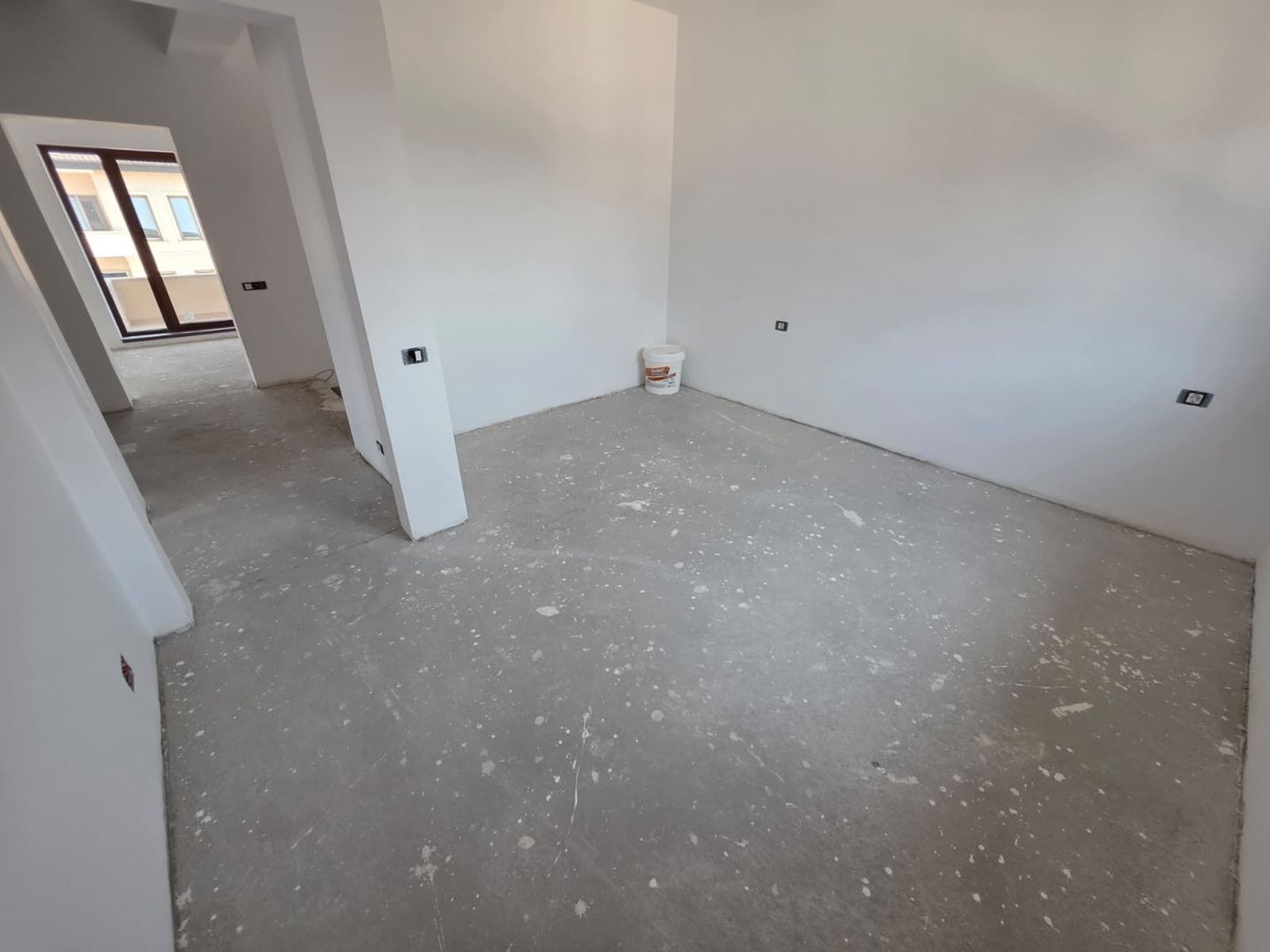 CASA INDIVIDUALA - 180 MP UTILI, TEREN 324, TOATE UTILITATILE, COMIS 0 - Poză 3