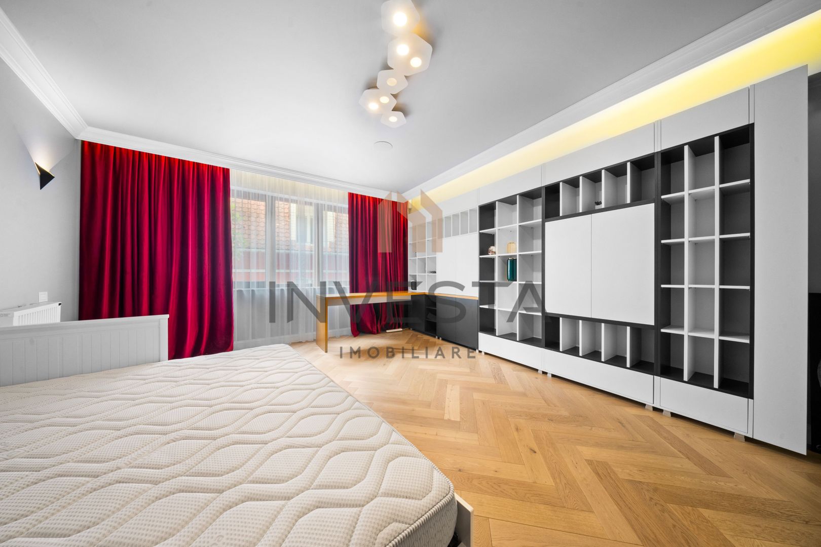 Apartament spectaculos, design premium, gradina proprie 65 mp! Garaj! - Poză 8