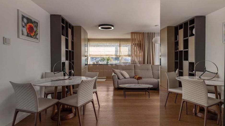 Apartament premium, grădină privată, panoramă și garaj încălzit. - Poză 3