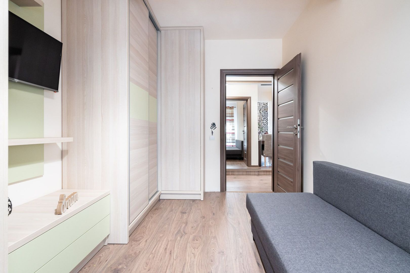 COMISION 0% - Apartament 4 camere 93mp in complex inchis, langa parc si metrou - Poză 11