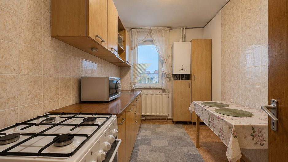 Apartament luminos cu 3 camere, parcare și boxă, zona Astra - Poză 5