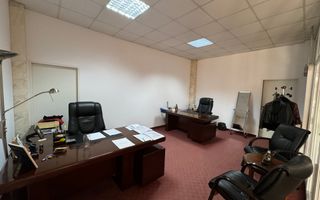 Clădire Multifuncțională de Vânzare în Târgu Mureș, Zona Gării - Poză 8