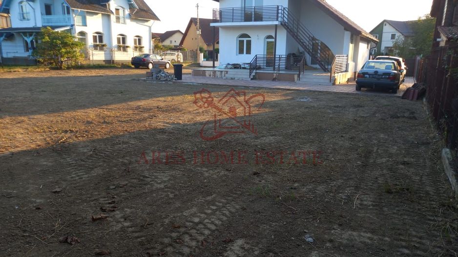 Casă 5 camere, 2 niveluri, intrări și utilități separate – Șag - Poză 4