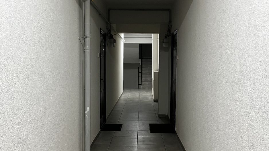 Studio bine compartimentat, parcare, complet mobilat, renovat, mutare imediata - Poză 26