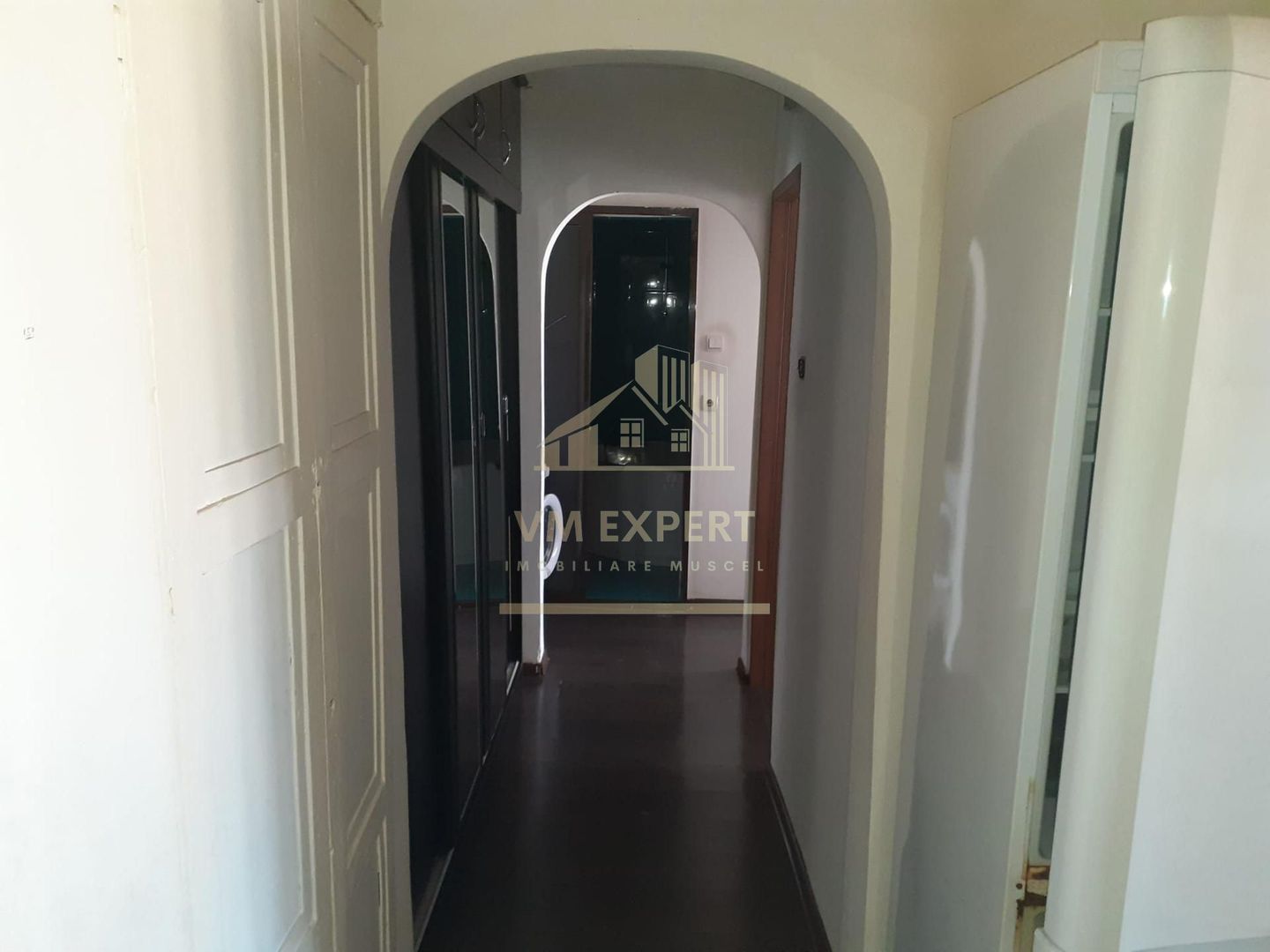 AGENTIE IMOBILIARA VINDE APARTAMENT 3 CAMERE, ZONA VISOI, MOBILAT - Poză 5