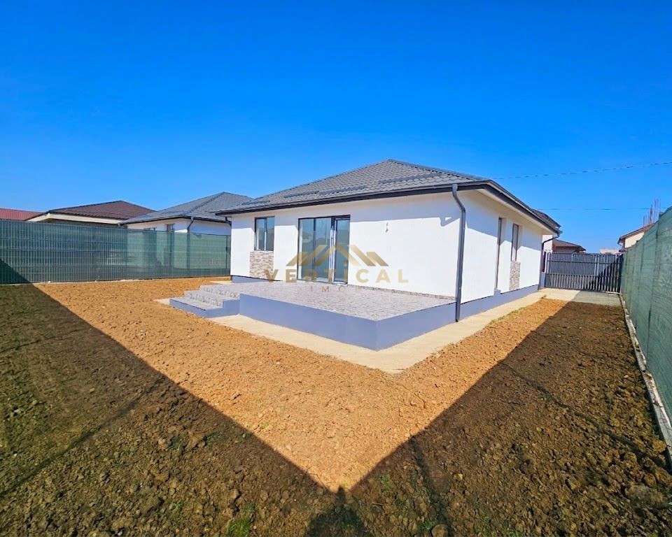 Casa parter cu 4 camere - comuna Berceni - Poză 4