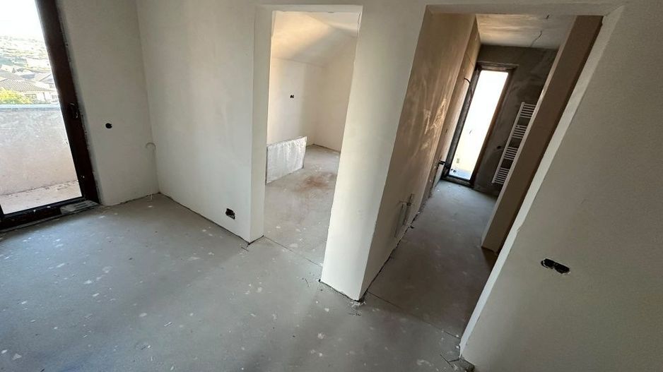 Casa de vanzare, P+1, 120 mp utili, 4 camere, 2 bai, 300 mp teren - Poză 5
