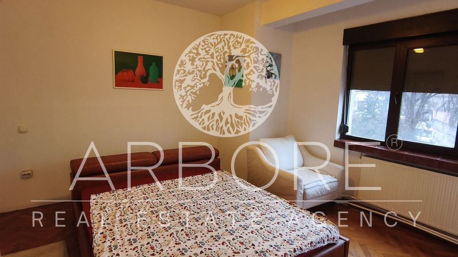 Apartament 3 camere Unirii, centrala proprie - Poză 3