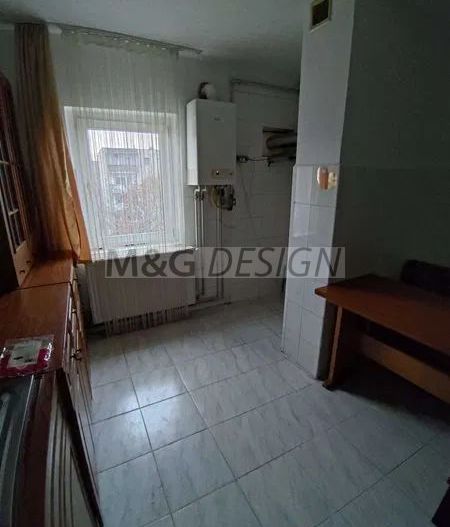 2 cam Sagului-Kiriac  etaj 3 centrala proprie - Poză 3
