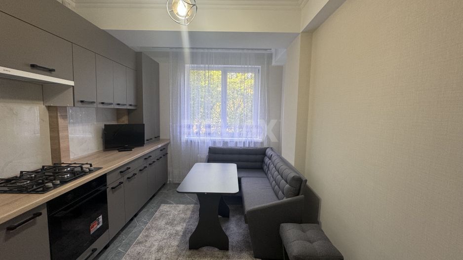 In chirie apartament cu doua camere - Poză 6
