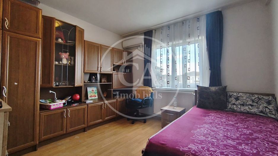 Apartament cu 2 camere de vanzare in zona Velenta, Oradea - Poză 1