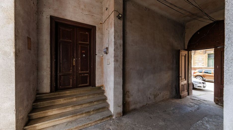 Zona istorică Traian–6 apartamente în imobil cu potențial, 621 mp, 759 mp teren - Poză 6