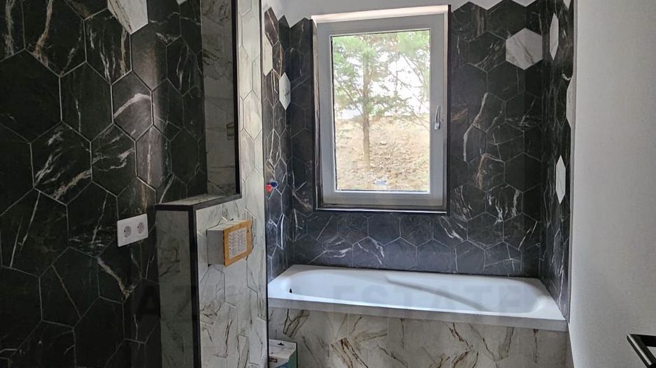 Apartament modern 49.7 mp utili 2 camere si curte 50 mp in Da Vinci - Poză 8