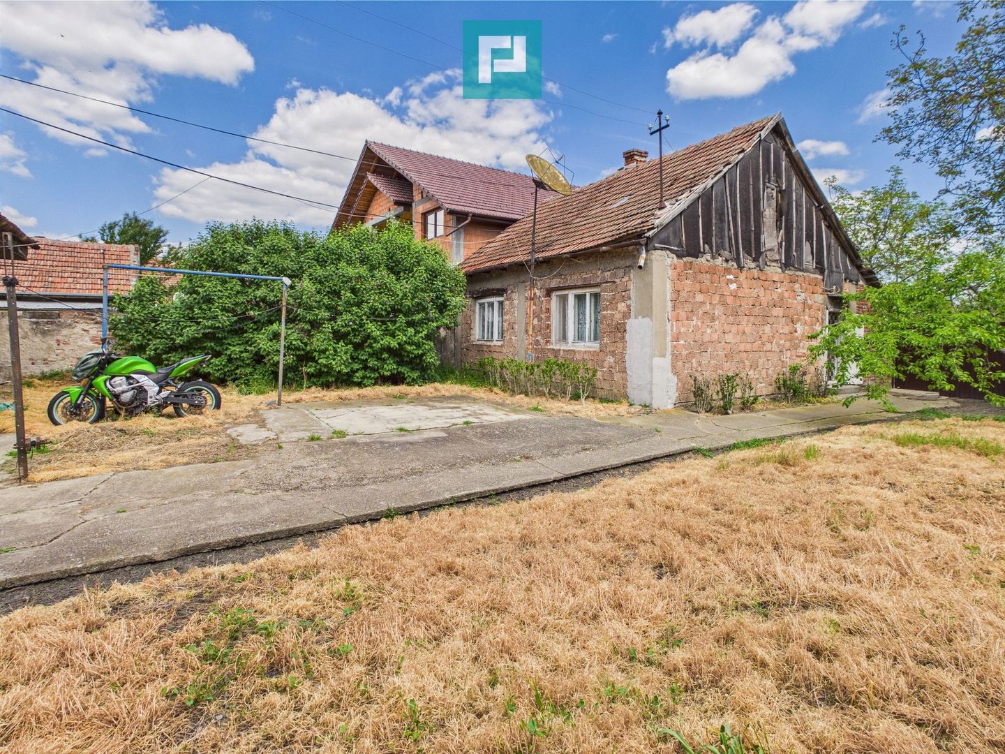 Case de vânzare cu teren generos - Alfa - Poză 12