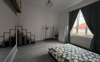 Apartament cu 3 camere | 80 mp | Ultracentral | UMF - Poză 1