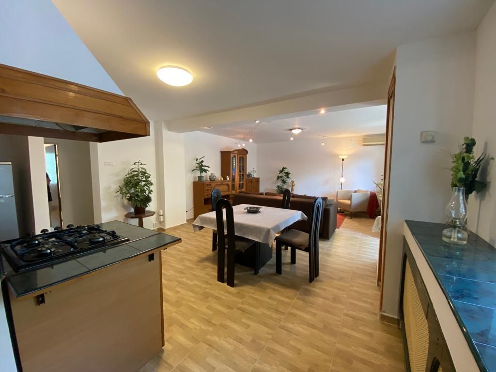 Apartament 4 camere- gata de mutare-Otopeni, central - Poză 2