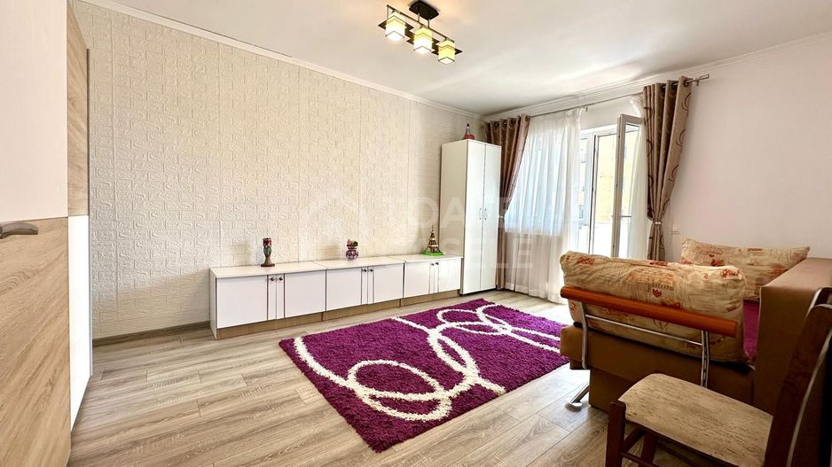Apartament 2 camere, decomandat, zona Cocosul de Aur - Poză 1