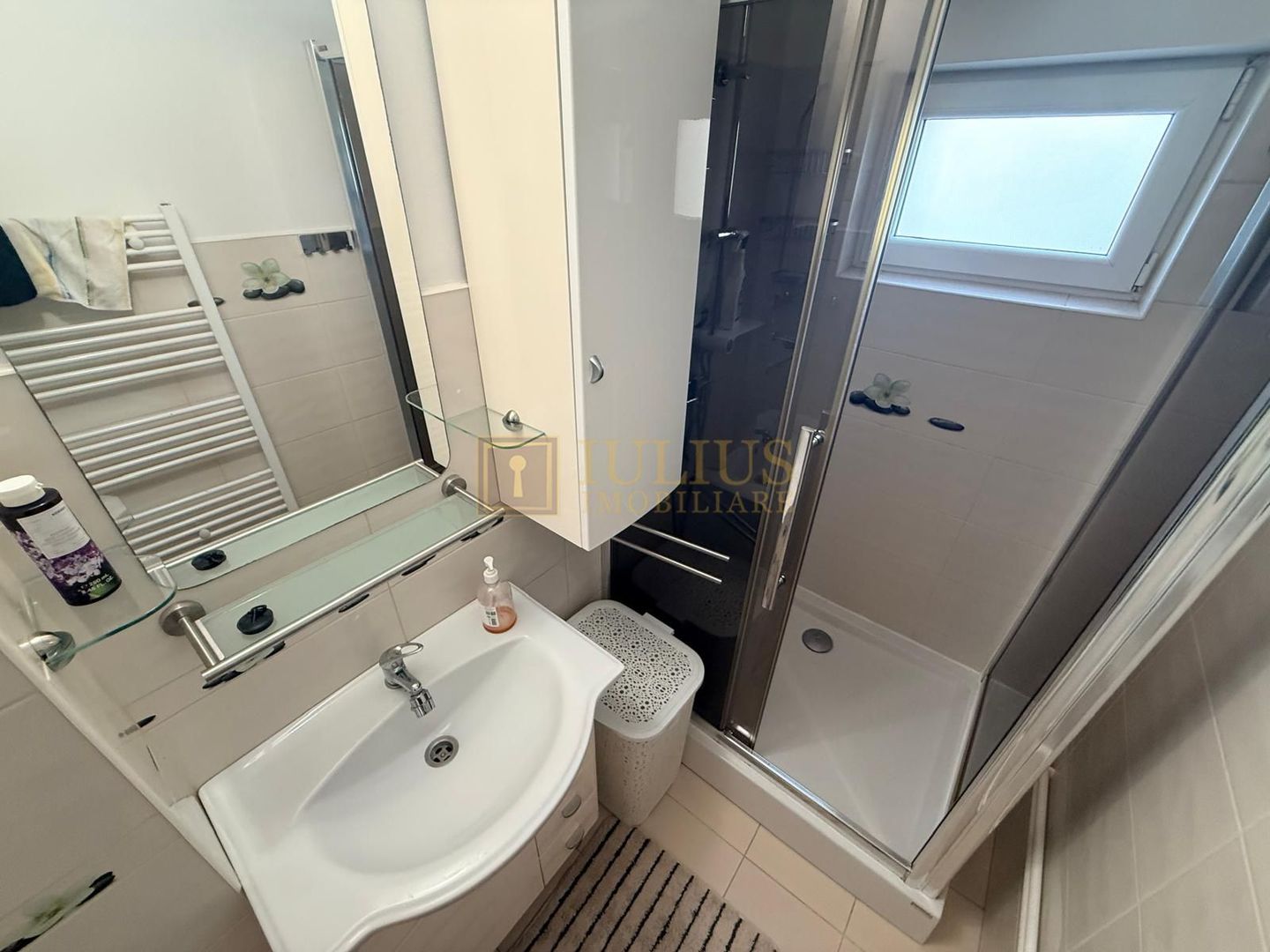 3 Camere| Girocului| 70 mp| centrala proprie| apartament spatios| - Poză 13